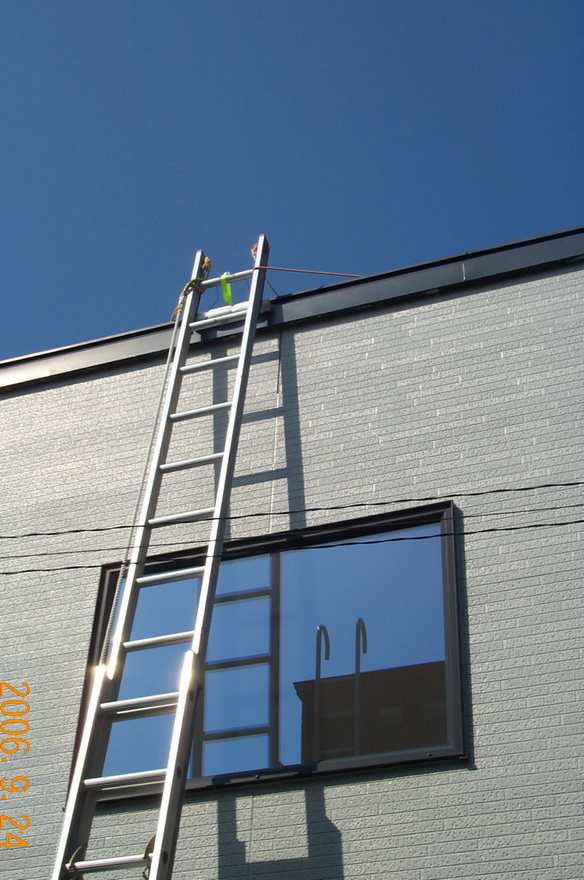 caulk02